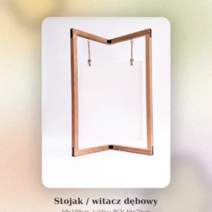 Drewniany stojak / witacz z dębu naturalnego 50x108cm z tablicą PCV, gotowy do personalizacji – grafika produktowa.