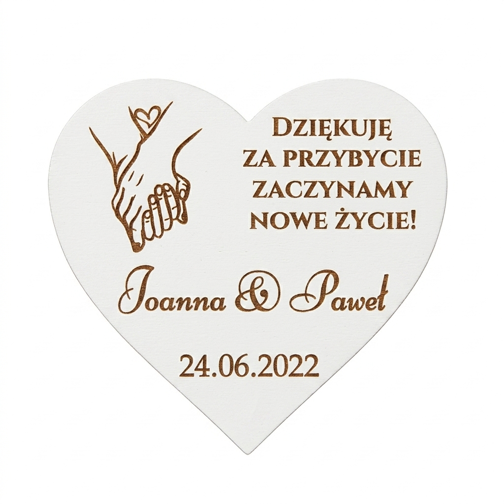 Magnes w kształcie serca z grawerowanym personalizowanym tekstem, imionami i datą – przykładowy wzór 16.